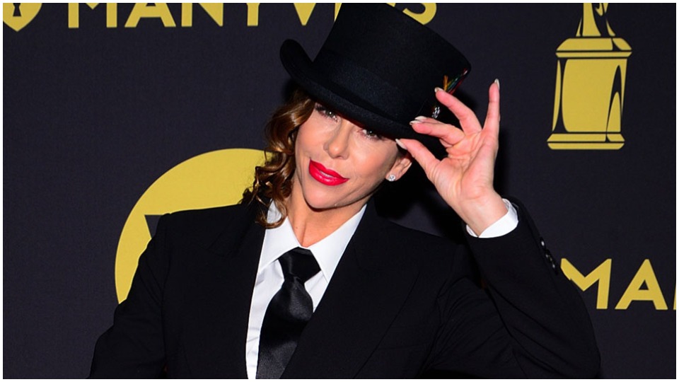 Alexis Fawx Celebrates 2022 XBIZ Awards Win - Truly Fly Mag